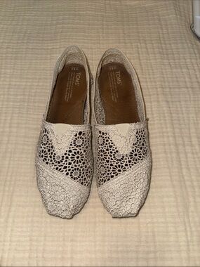TOMS Crochet Lace Alpargata Flats in Cream